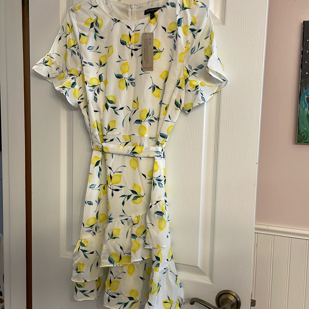 Banana Republic lemon dress
